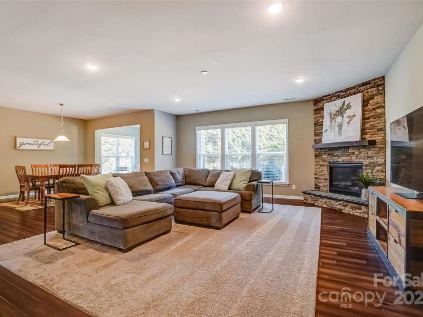 2056 Angel Oak Drive, Fort Mill, SC 29715.  MLS# CAR4229242, YatesRealty ID 16187. 
