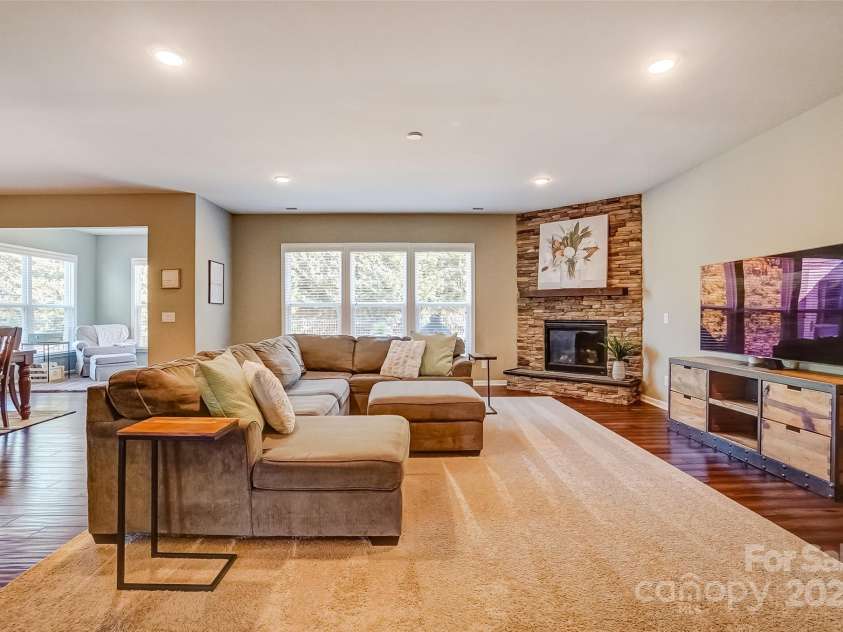2056 Angel Oak Drive, Fort Mill, SC 29715.  MLS# CAR4229242, YatesRealty ID 16187. 