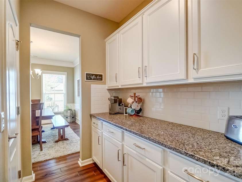2056 Angel Oak Drive, Fort Mill, SC 29715.  MLS# CAR4229242, YatesRealty ID 16187. 