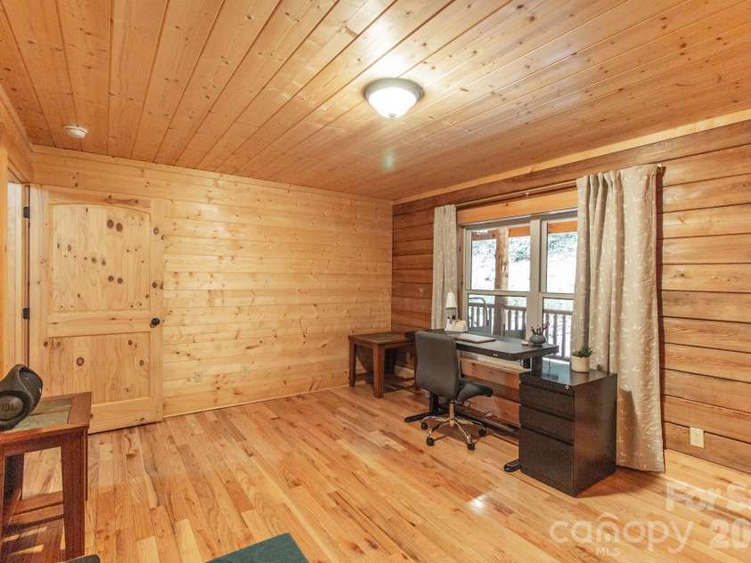 2811 Poplar Creek Road, Green Mountain, NC 28740.  MLS# CAR4370609, YatesRealty ID 16187. 3rd bedroom