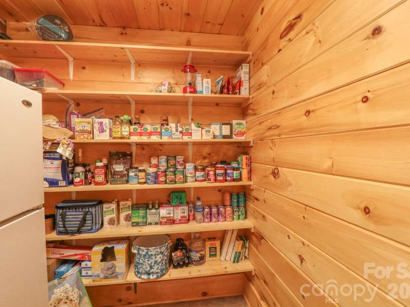 2811 Poplar Creek Road, Green Mountain, NC 28740.  MLS# CAR4370609, YatesRealty ID 16187. Pantry