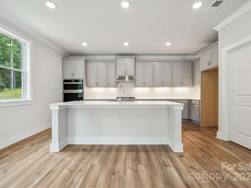 9956 Manor Vista Trail, Kannapolis, NC 28027.  MLS# CAR4256293, YatesRealty ID 16188. Representative picture