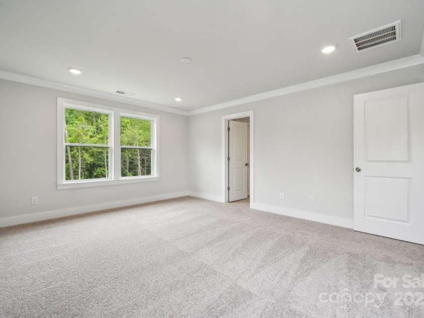 9956 Manor Vista Trail, Kannapolis, NC 28027.  MLS# CAR4256293, YatesRealty ID 16188. Representative picture