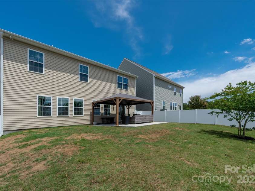 9613 Fire Bellied Court, Lancaster, SC 29720.  MLS# CAR4252315, YatesRealty ID 16189. Large fenced in rear yard