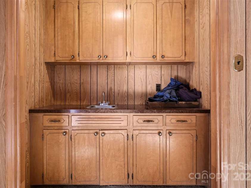 1691 Hands Mill Highway, Rock Hill, SC 29732.  MLS# CAR4318149, YatesRealty ID 1619. 