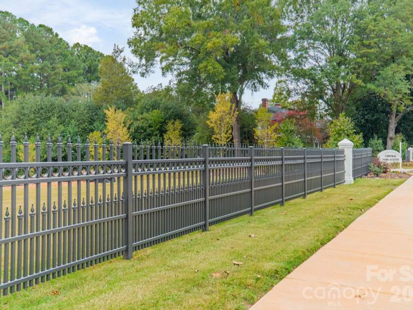 525 Winding Way, Belmont, NC 28012.  MLS# CAR4321956, YatesRealty ID 1619. Custom-level finishes abound at Central Park South in Belmont NC