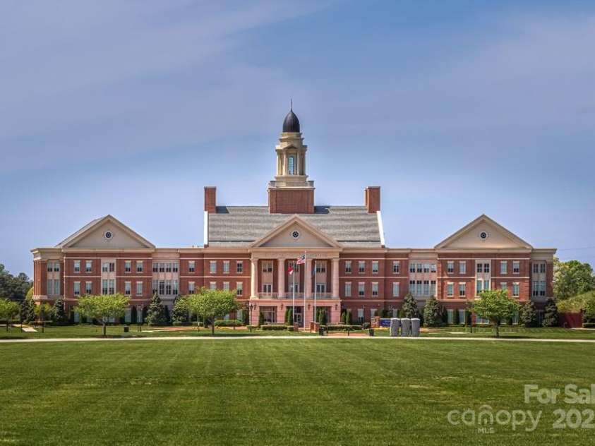 9940 Manor Vista Trail, Kannapolis, NC 28027.  MLS# CAR4234436, YatesRealty ID 16190. 