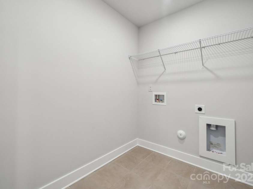 9940 Manor Vista Trail, Kannapolis, NC 28027.  MLS# CAR4234436, YatesRealty ID 16190. 