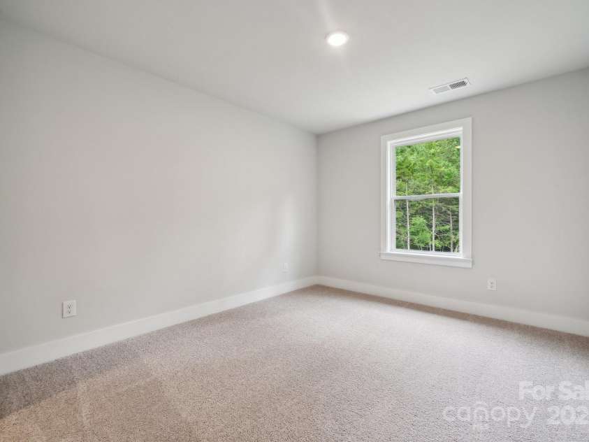 9940 Manor Vista Trail, Kannapolis, NC 28027.  MLS# CAR4234436, YatesRealty ID 16190. 