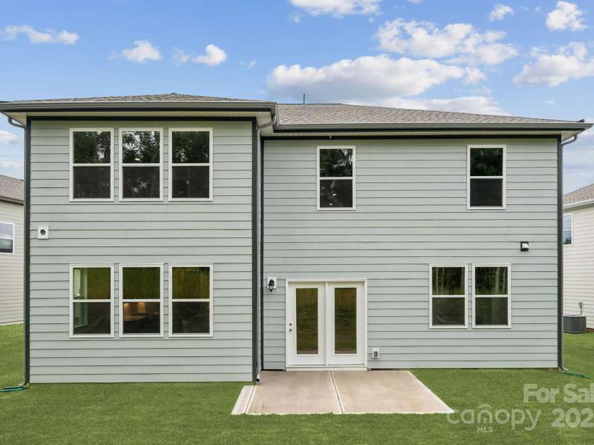 9940 Manor Vista Trail, Kannapolis, NC 28027.  MLS# CAR4234436, YatesRealty ID 16190. 