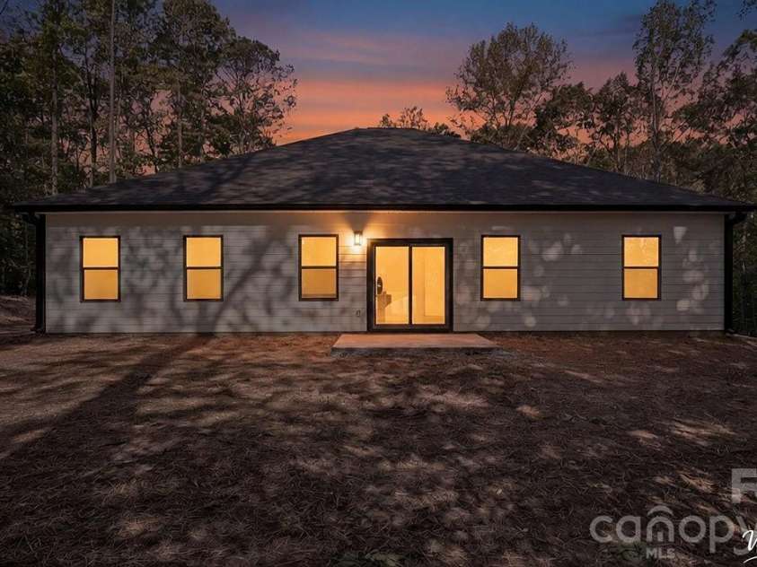 1028 Dewitt Road, Dallas, NC 28034.  MLS# CAR4371268, YatesRealty ID 16191. 