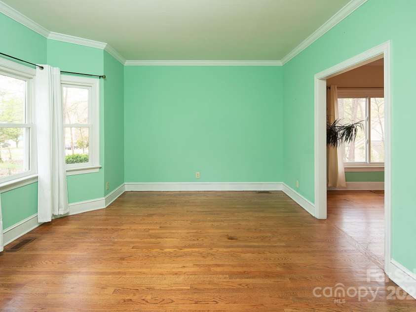 7007 Chapparall Lane, Charlotte, NC 28215.  MLS# CAR4223263, YatesRealty ID 16192. Formal Living Room or flex space