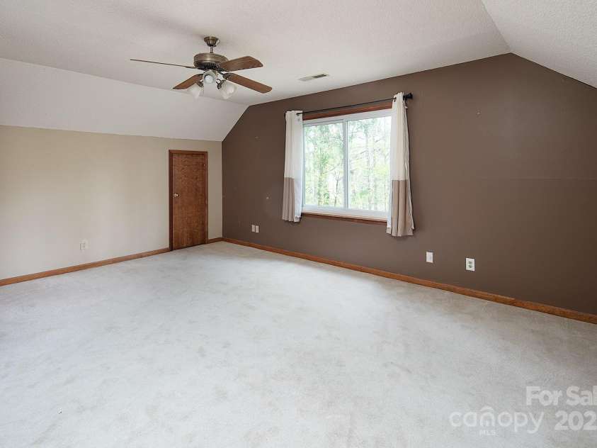7007 Chapparall Lane, Charlotte, NC 28215.  MLS# CAR4223263, YatesRealty ID 16192. Large 2nd bedroom with loads of storage space