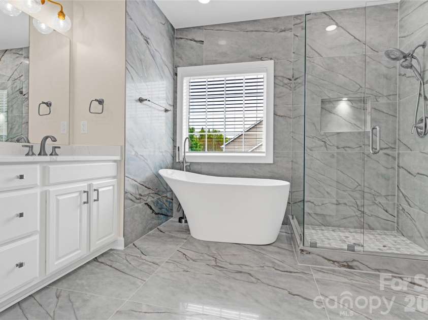 604 Palmerston Lane, Waxhaw, NC 28173.  MLS# CAR4363951, YatesRealty ID 16194. 