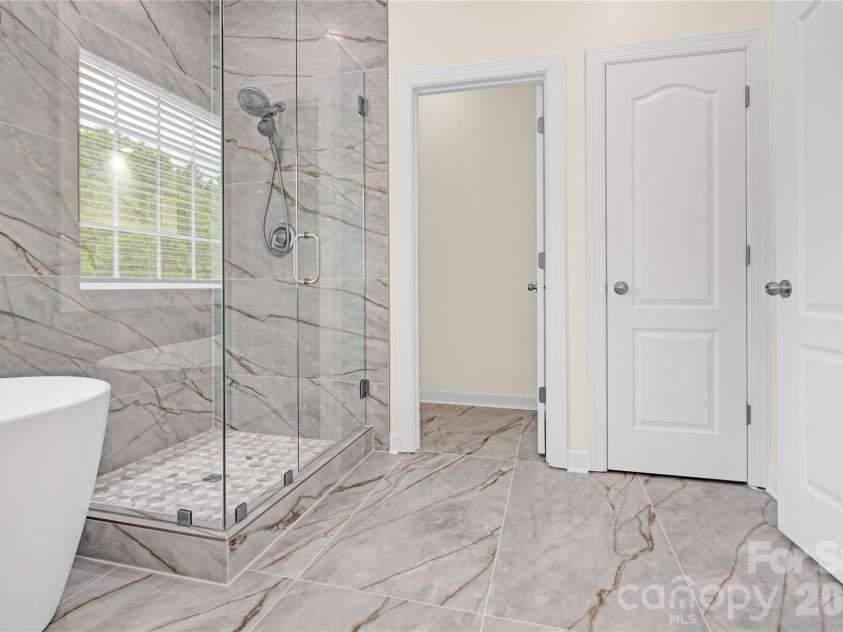 604 Palmerston Lane, Waxhaw, NC 28173.  MLS# CAR4363951, YatesRealty ID 16194. 