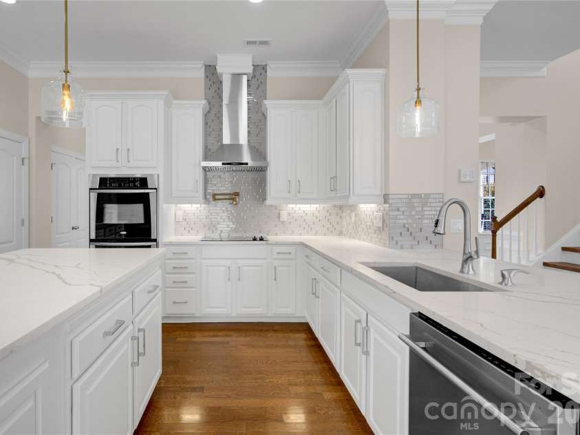 604 Palmerston Lane, Waxhaw, NC 28173.  MLS# CAR4363951, YatesRealty ID 16194. 