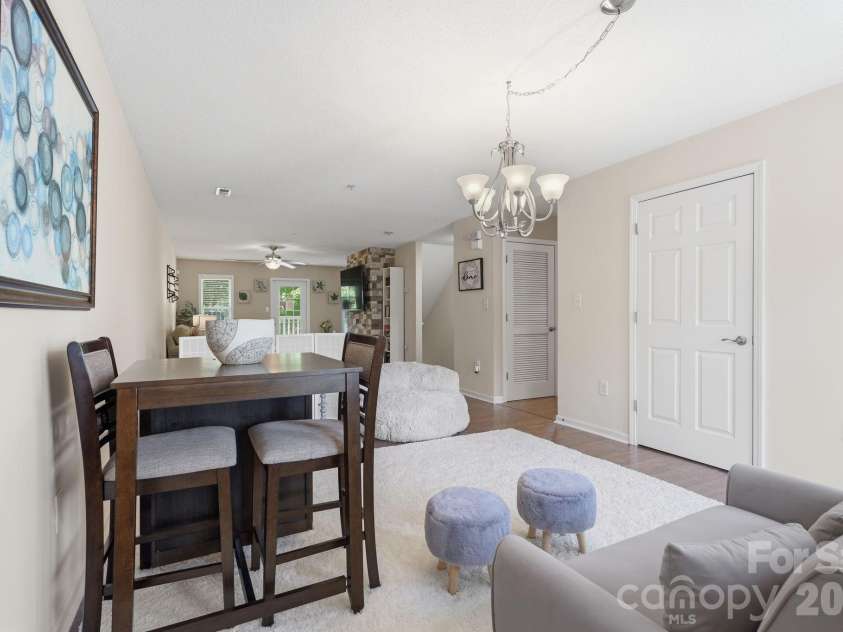 119 Steam Engine Drive, Mooresville, NC 28115.  MLS# CAR4374818, YatesRealty ID 16195. Dining Area