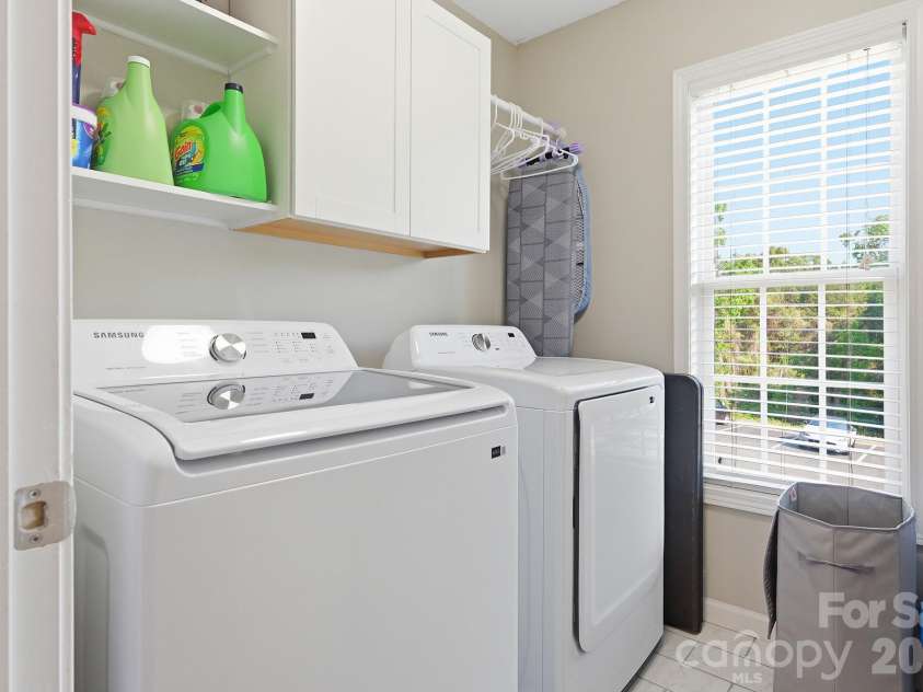 119 Steam Engine Drive, Mooresville, NC 28115.  MLS# CAR4374818, YatesRealty ID 16195. Laundry Room