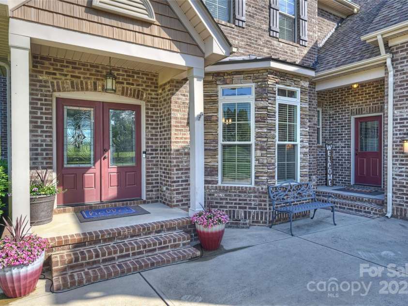4941 Campobello Drive, Monroe, NC 28110.  MLS# CAR4257643, YatesRealty ID 16195. Front Entry