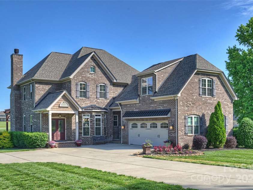 4941 Campobello Drive, Monroe, NC 28110.  MLS# CAR4257643, YatesRealty ID 16195. Front Exterior