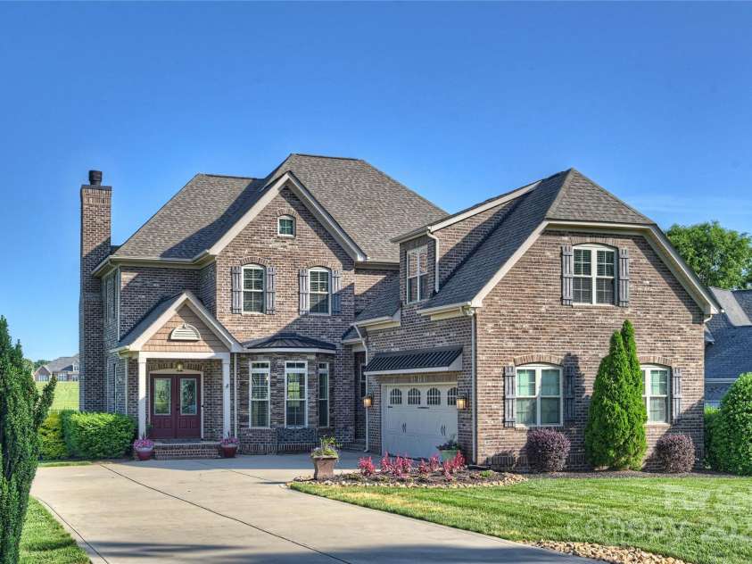 4941 Campobello Drive, Monroe, NC 28110.  MLS# CAR4257643, YatesRealty ID 16195. Front Exterior