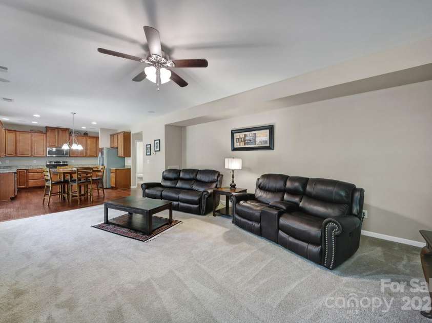 1012 Kings Bottom Drive, Fort Mill, SC 29715.  MLS# CAR4263790, YatesRealty ID 16196. 