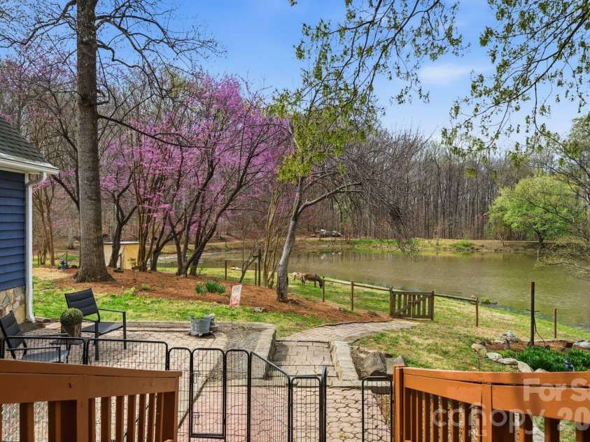 6777 Hockett Trail, Randleman, NC 27317.  MLS# CAR4359422, YatesRealty ID 16196. 