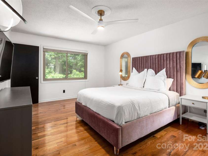 2298 Wintercrest Drive, Rock Hill, SC 29732.  MLS# CAR4264652, YatesRealty ID 16197. Primary bedroom on main