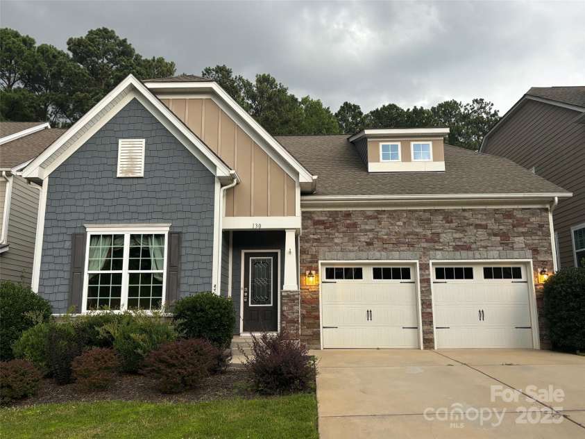 130 Swamp Rose Drive, Mooresville, NC 28117.  MLS# CAR4265010, YatesRealty ID 16198. 