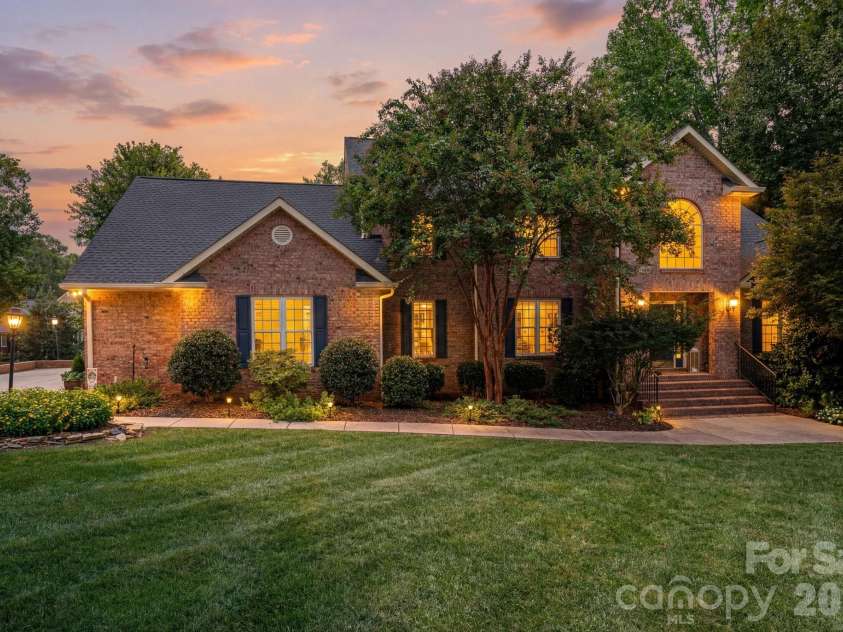1417 Merrimont Avenue, Kings Mountain, NC 28086.  MLS# CAR4300703, YatesRealty ID 16200. 