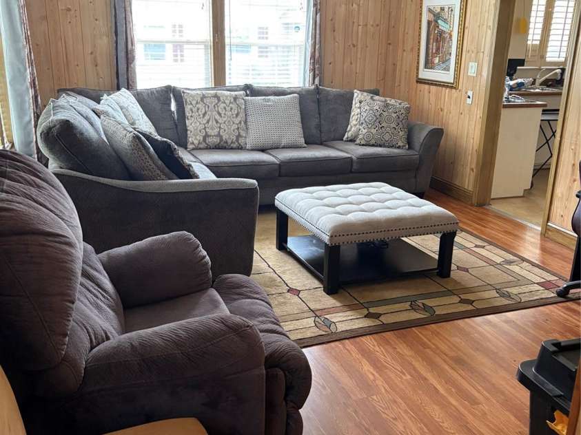 212 Bingham Street, Statesville, NC 28677.  MLS# CAR4214013, YatesRealty ID 16200. 