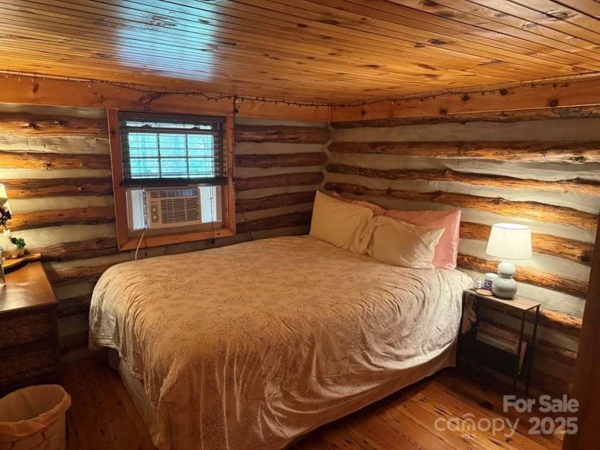 00 Gibson Cove Road, Franklin, NC 28734.  MLS# CAR4247912, YatesRealty ID 16201. 