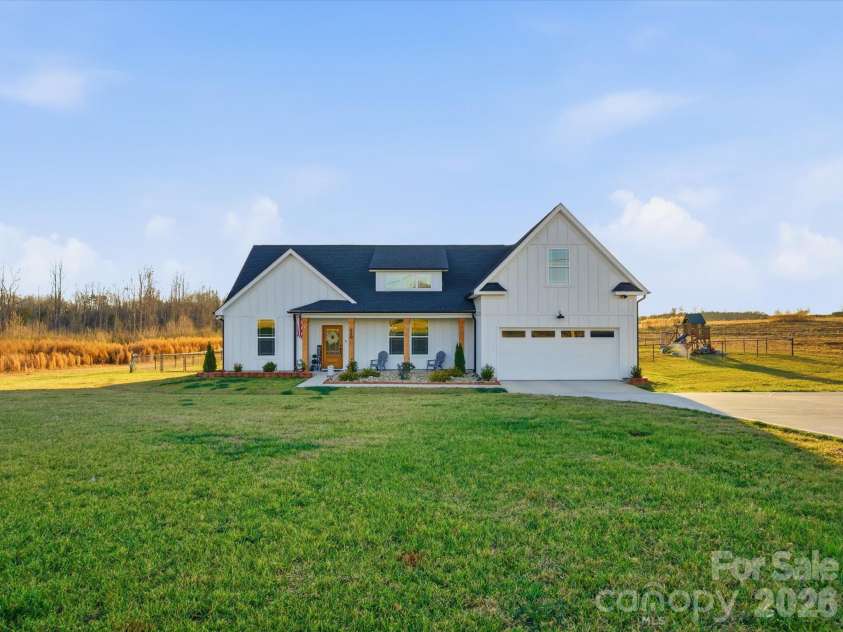 520 Shoal Road, Lincolnton, NC 28092.  MLS# CAR4343446, YatesRealty ID 16201. 