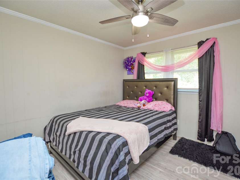 97 Robin Road, Wadesboro, NC 28170.  MLS# CAR4371322, YatesRealty ID 16202. 