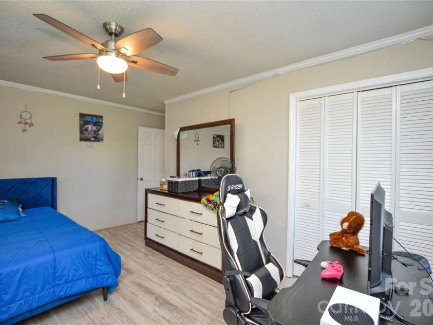 97 Robin Road, Wadesboro, NC 28170.  MLS# CAR4371322, YatesRealty ID 16202. 