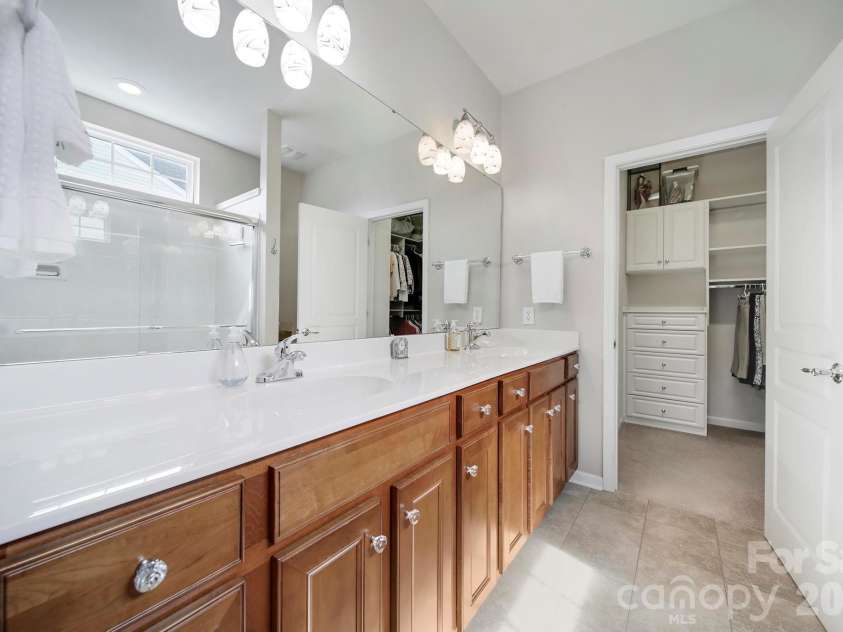 4111 Murray Street, Fort Mill, SC 29707.  MLS# CAR4366676, YatesRealty ID 16203. 