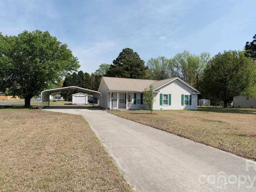 103 Bluebird Court, Rockingham, NC 28379.  MLS# CAR4306670, YatesRealty ID 16204. 