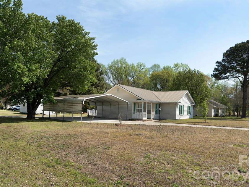 103 Bluebird Court, Rockingham, NC 28379.  MLS# CAR4306670, YatesRealty ID 16204. 