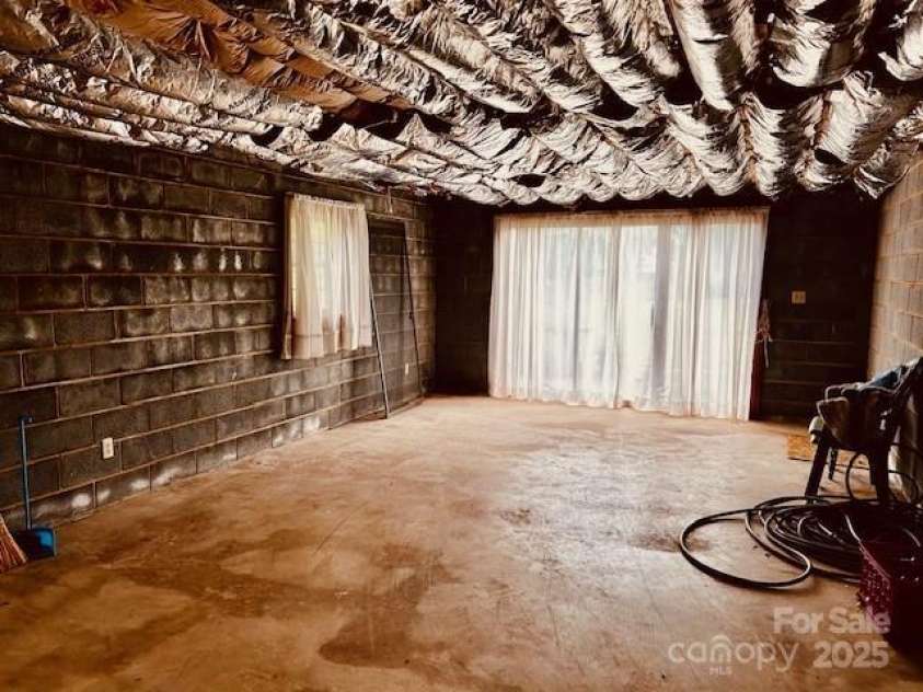 6714 Old Shelby Road, Vale, NC 28168.  MLS# CAR4263451, YatesRealty ID 16205. 