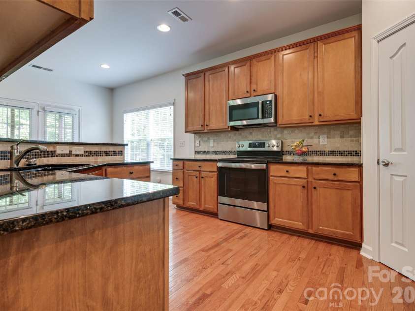 1112 Donelea Lane, Concord, NC 28027.  MLS# CAR4370877, YatesRealty ID 16206. 