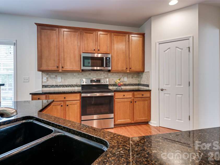 1112 Donelea Lane, Concord, NC 28027.  MLS# CAR4370877, YatesRealty ID 16206. 