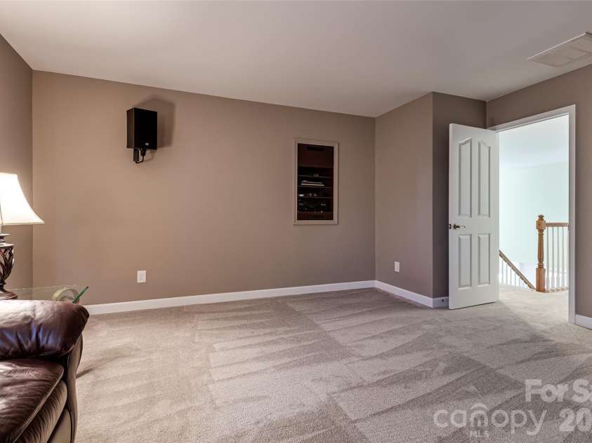 1112 Donelea Lane, Concord, NC 28027.  MLS# CAR4370877, YatesRealty ID 16206. 