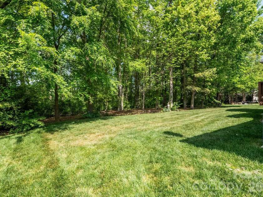 1112 Donelea Lane, Concord, NC 28027.  MLS# CAR4370877, YatesRealty ID 16206. 