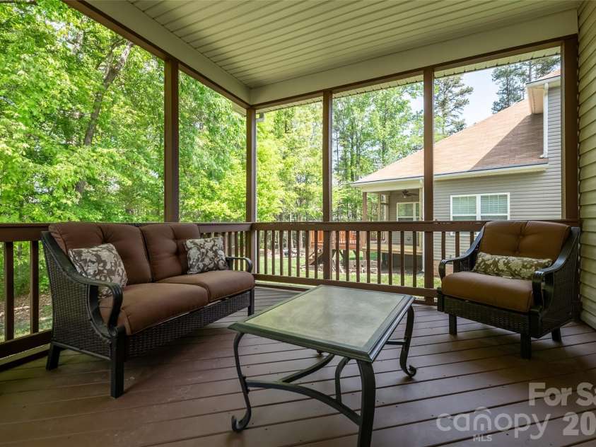 1112 Donelea Lane, Concord, NC 28027.  MLS# CAR4370877, YatesRealty ID 16206. 