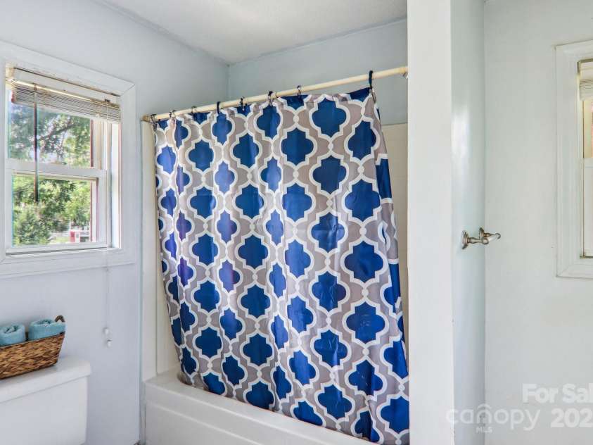 142 Substation Road, Canton, NC 28716.  MLS# CAR4258004, YatesRealty ID 16206. 