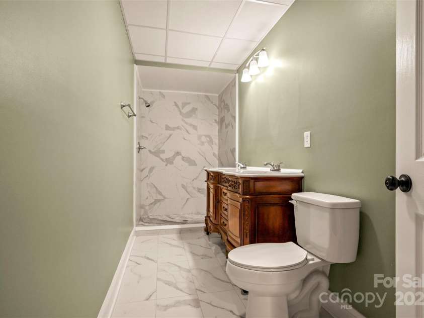 182 Kensington Drive, Forest City, NC 28043.  MLS# CAR4264053, YatesRealty ID 16207. Basement Bath #4