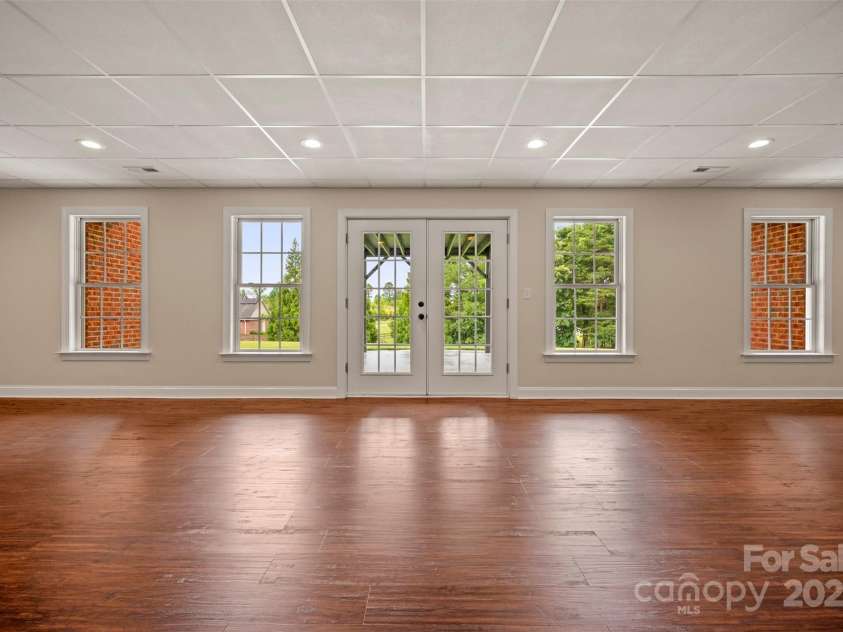 182 Kensington Drive, Forest City, NC 28043.  MLS# CAR4264053, YatesRealty ID 16207. Basement Family Room or Recreation Room