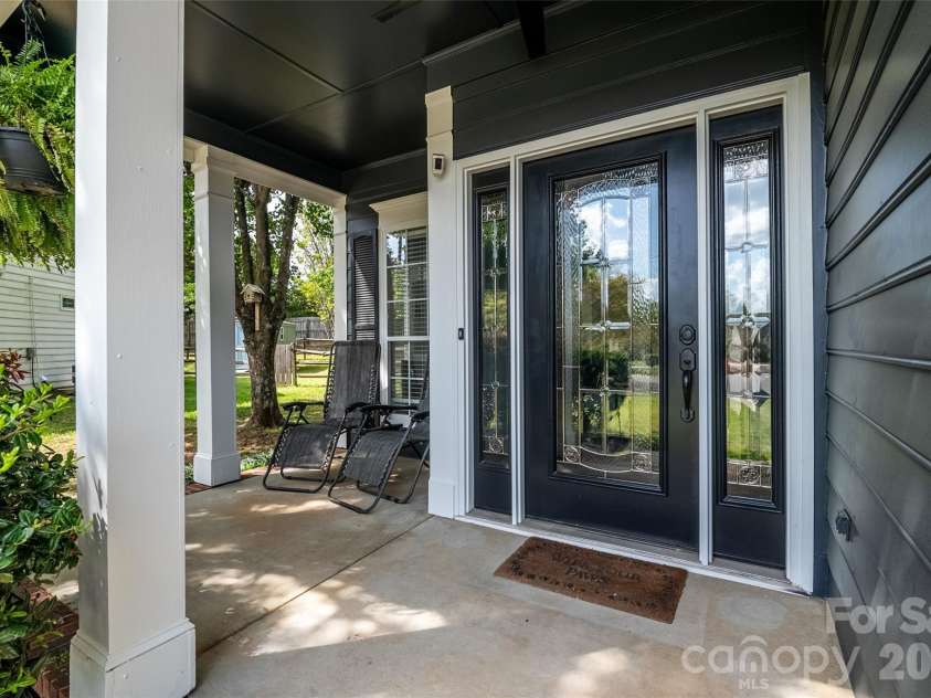 12007 Presnell Place, Charlotte, NC 28273.  MLS# CAR4365163, YatesRealty ID 16208. 