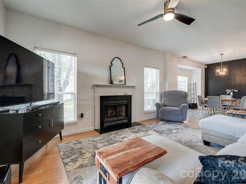 12007 Presnell Place, Charlotte, NC 28273.  MLS# CAR4365163, YatesRealty ID 16208. 