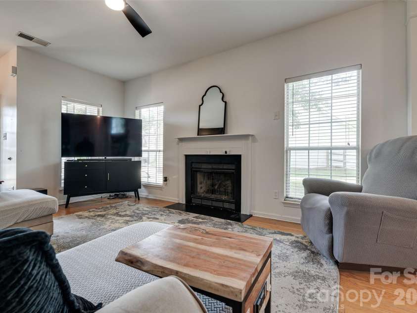 12007 Presnell Place, Charlotte, NC 28273.  MLS# CAR4365163, YatesRealty ID 16208. 